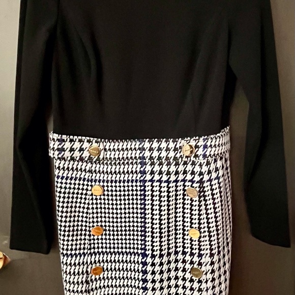 Beautiful DKNY black & houndstooth dress.  Size 4 Excellent Condition - Picture 10 of 10